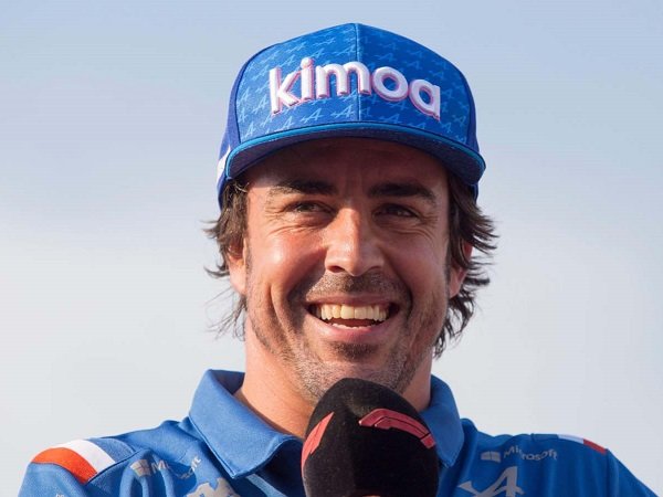Fernando Alonso merasa performa Alpine sudah di atas ekspetasi pada musim 2022.