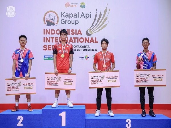 Ikhsan Leonardo Juara Indonesia International Series 2022