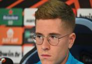 Basic Bahas Menit Bermainnya Yang Minim di Lazio