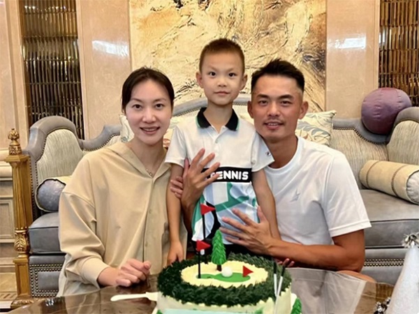 Lin Dan Rayakan Ulang Tahun ke-39 Bersama Keluarga