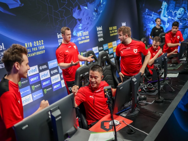 IEM Rio Major 2022 Challengers Stage: MOUZ & Bad News Eagle Ukir Rekor 3-0