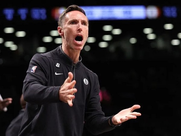 Steve Kerr berikan pendapat soal pemecatan Steve Nash.