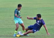 Persib Gelar Game Internal, Tim Hijau Rengkuh Kemenangan 2-1