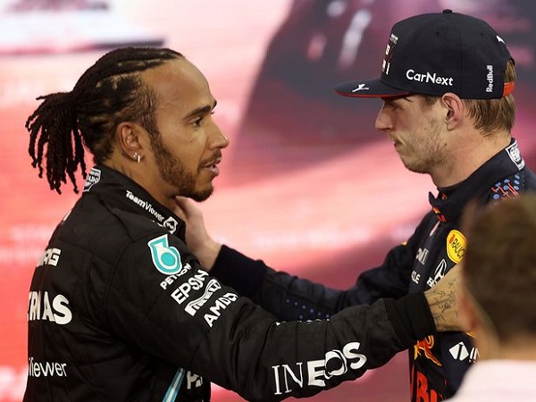 Max Verstappen akan senang jika Hamilton teken kontrak baru bersama Mercedes.