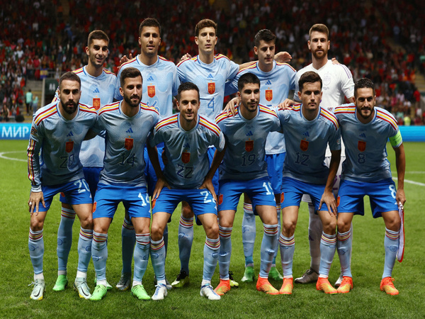 Bintang-bintang seperti David De Gea, Thiago hingga Sergio Ramos harus absen membela Timnas Spanyol di Piala Dunia 2022 / via Getty Images