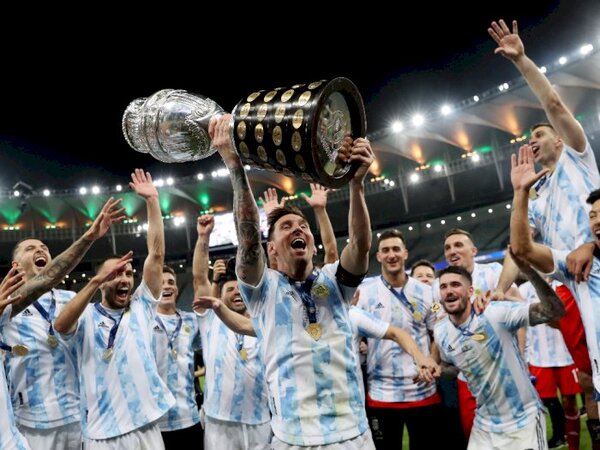 Lionel Messi kembali menjadi tumpuan Timnas Argentina pada pagelaran Piala Dunia 2022 Qatar / via Reuters