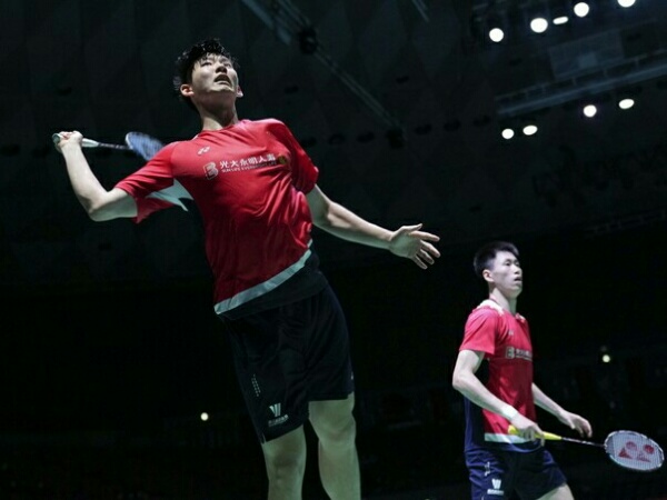 Selamatkan Empat Match Poin, Liu Yuchen/Ou Xuanyi ke Final Australia Open 2022