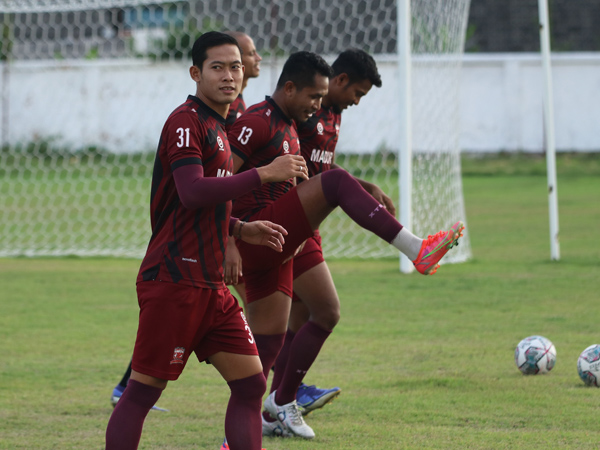 Latihan Madura United untuk persiapan menghadapi lanjutan Liga 1