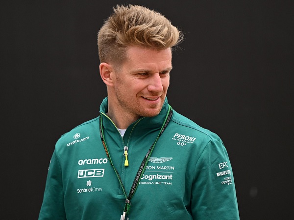 Sebastian Vettel yakin Nico Hulkenberg bisa jawab tantangan di F1 2023.