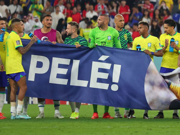 Brasil Dedikasikan Kemenangan Atas Korea untuk Pele
