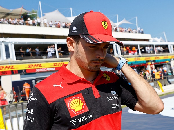 Charles Leclerc berharap prinsipal baru Ferrari bisa pimpin tim secara tepat.