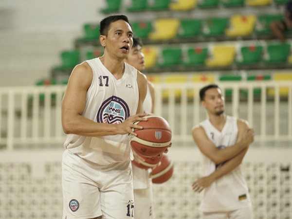 Fadlan Minallah Resmi Perkuat RANS PIK Basketball. (Foto: IBL)