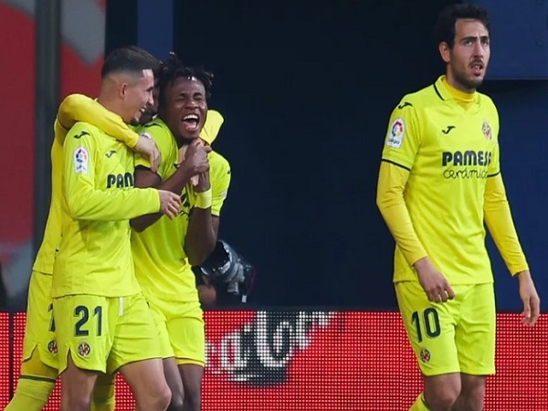 Penyerang Villarreal, Yeremy Pino sedang selebrasi. (Images: Getty)