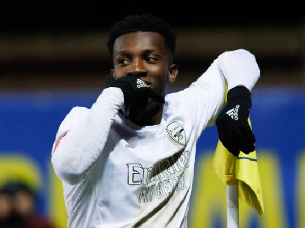 Eddie Nketiah mencetak dua gol ke gawang Oxford United