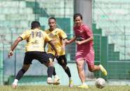 Arema FC Lakoni Uji Coba Kontra Tim Lokal untuk Asah Feeling Pemain
