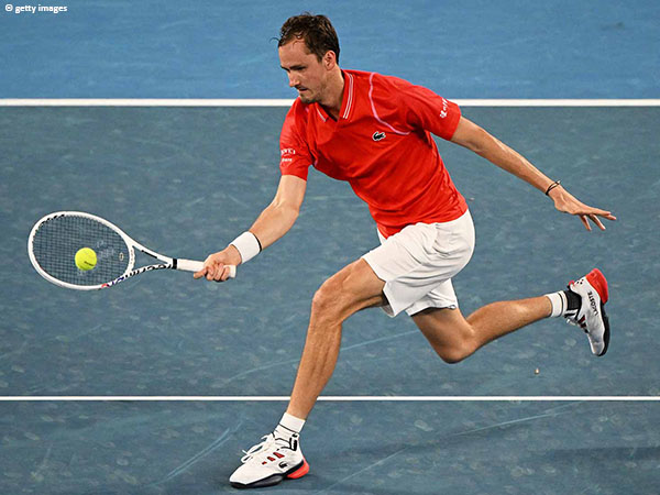 Hasil Australian Open: Jumpa Marcos Giron, Daniil Medvedev bermain tanpa ampun