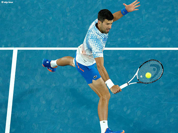 Hasil Australian Open: Novak Djokovic bertahan usai melawan cedera dan Enzo Couacaud