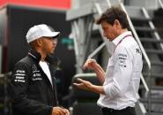Bos Mercedes: Hamilton Sangat Kecewa Usai Gagal Juarai F1 2021