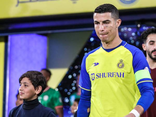 Ronaldo Kesulitan Dalam Laga Debut, Manajer Al Nassr Beri Komentar