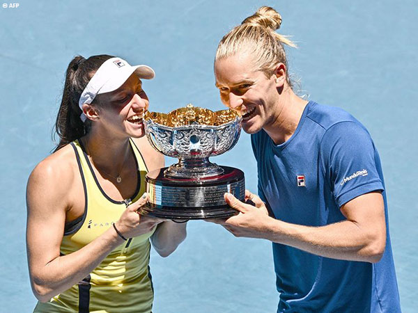 Hasil Australian Open: Rafael Matos dan Luisa Stefani pulang dengan bawa gelar