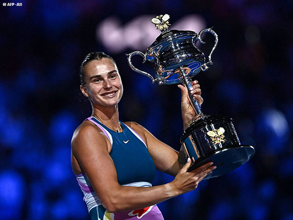 Hasil Australian Open: Kerja keras Aryna Sabalenka berbuah trofi kemenangan di Melbourne