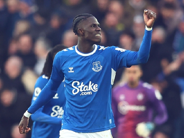 Arsenal disarankan merekrut Amadou Onana dari Everton