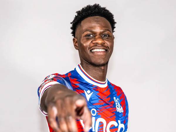 Crystal Palace Konfirmasi Transfer Naouirou Ahamada dari VfB Stuttgart