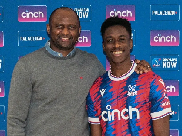 Albert Sambi Lokonga dan manajer Crystal Palace, Patrick Vieira