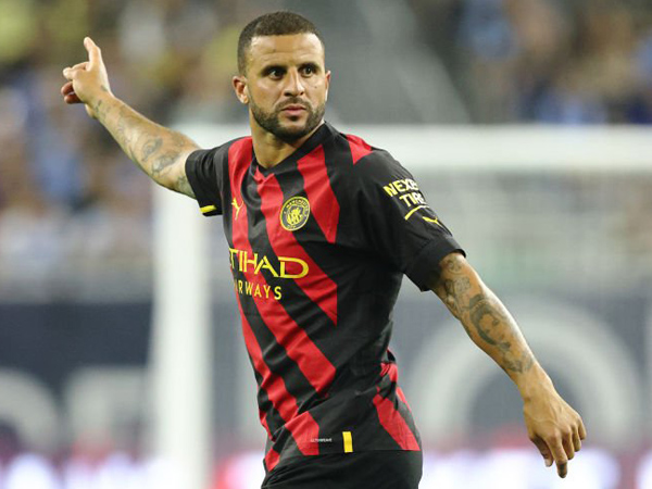 Bek sayap Manchester City, Kyle Walker.