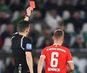 Joshua Kimmich Tak Terima Dikartu Merah Wasit vs Wolfsburg
