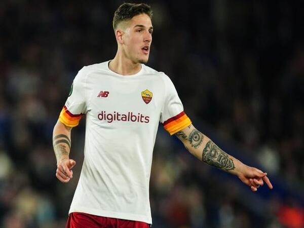 AS Roma dan Nicolo Zaniolo disebut tengah serius mempertimbangkan tawaran dari Galatsaray / via Getty Images