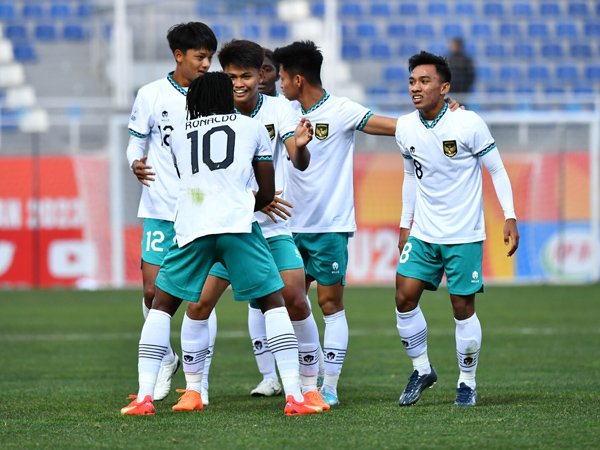 Para pemain timnas Indonesia U-20 merayakan gol ke gawang Suria di Piala Asia U-20 2023