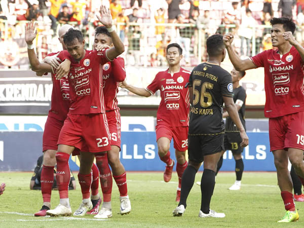 Bek Persija Jakarta, Hansamu Yama Pranata usai mencetak gol ke gawang Barito Putera