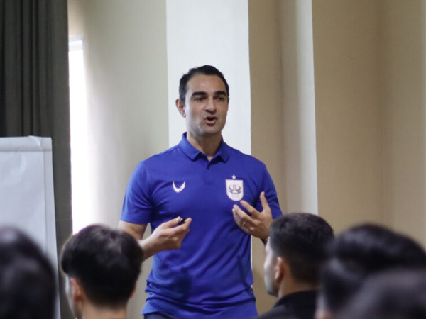 Pelatih PSIS Semarang, Gilbert Agius