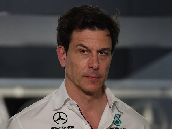 Mercedes pesimistis untuk bisa samai kecepatan Red Bull Racing.