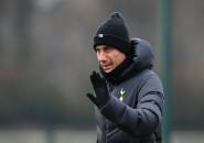 Zlatan Ibrahimovic Bela Antonio Conte Yang Posisinya Terancam di Tottenham