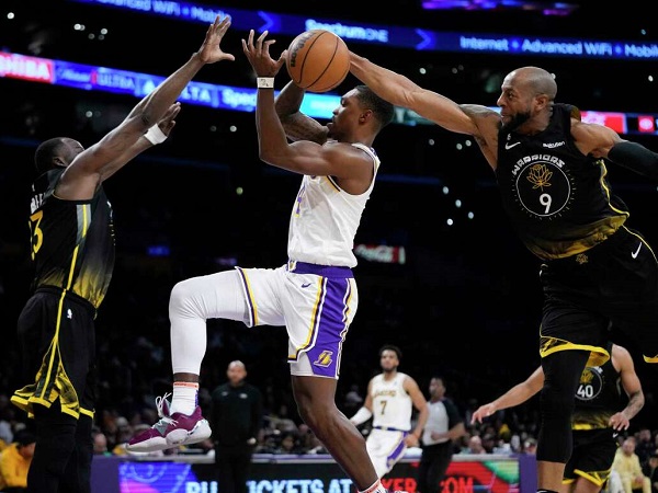 Draymond Green yakin Lakers bakal jadi ancaman besar di playoff konferensi barat.