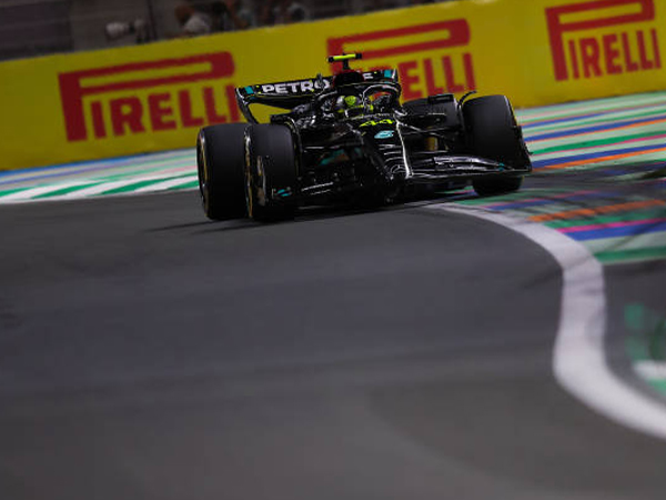 Jelang GP Australia, Lewis Hamilton Berharap Kontraknya dengan Mercedes Bisa Rampung