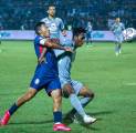 Arema FC Incar Hasil Positif di Derby Jatim Kontra Persebaya Surabaya