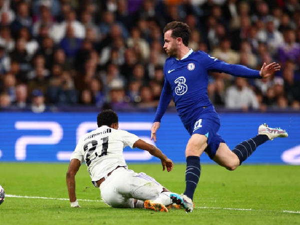 Bek Chelsea, Ben Chilwell, akan absen di leg kedua melawan Real Madrid