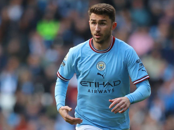 Bek Manchester City, Aymeric Laporte.