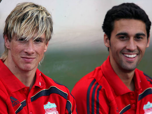 Fernando Torres Ribut dengan Mantan Rekan Setimnya di Liverpool