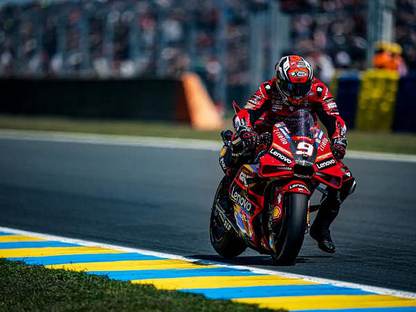 Danilo Petrucci puji kinerja Desmosedici GP23 di Le Mans.