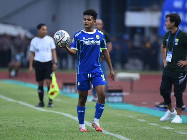 Eks pemain Persib Bandung, David Rumakiek resmi gabung PSIS Semarang