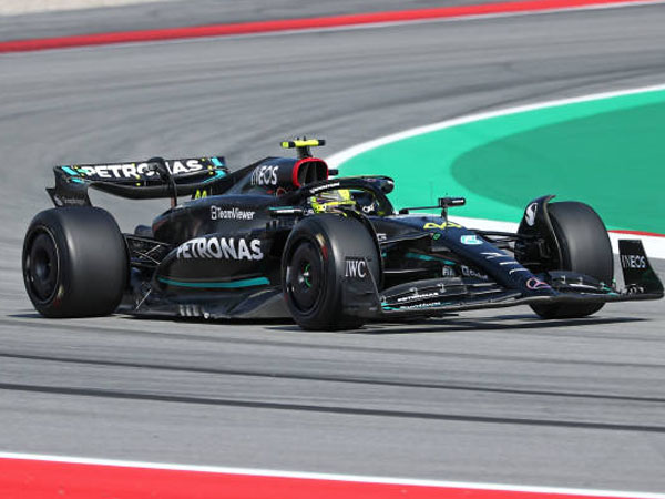 Lewis Hamilton Tidak Optimis Bisa Capai Q3 di Sesi Kualifikasi GP Spanyol