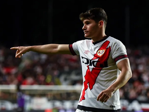 Bek Sayap Rayo Vallecano, Fran Garcia. (lmages: Getty)