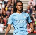 Nathan Ake: Pemain Manchester City Mulai Bahas Peluang Treble