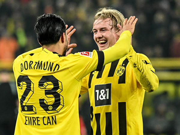 Emre Can dan Julian Brandt, dua dari empat pemain Borussia Dortmund yang dipanggil ke timnas Jerman untuk laga persahabatan bulan ini