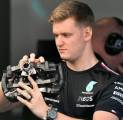 Dipercaya Mercedes untuk Tes Ban Pirelli, Begini Komentar Mick Schumacher