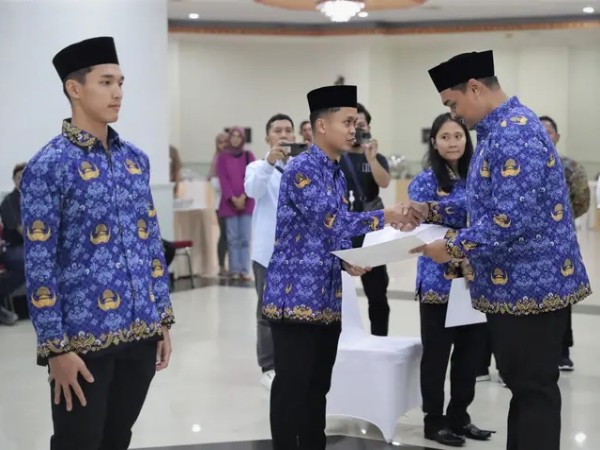 Ginting Dan Kawan-kawan Diangkat Jadi PNS di Kemenpora